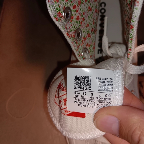 Converse White Run Star Hike Embroidered Women's Sneakers Shoes Platform A03560C - Picture 10 of 14